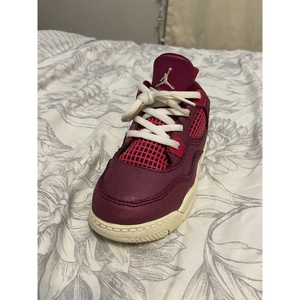 Jordan Air Jordan 4 True Berry Kids Valentines 2019 Release 10C— Good Condition